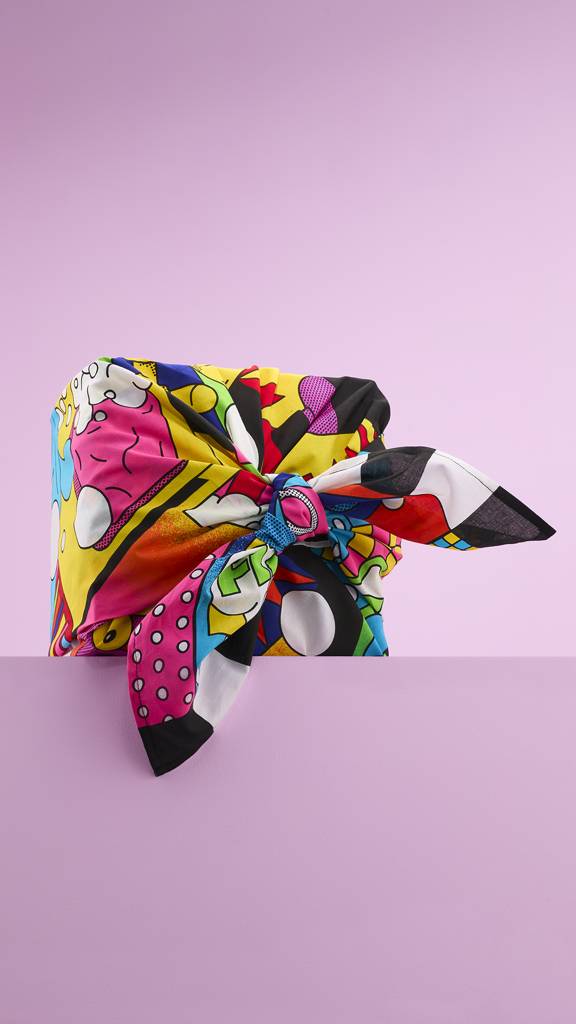 WOW! - 100cm x 100cm
